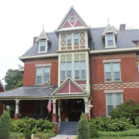Spencer House Bed & Breakfast Erie Εξωτερικό φωτογραφία
