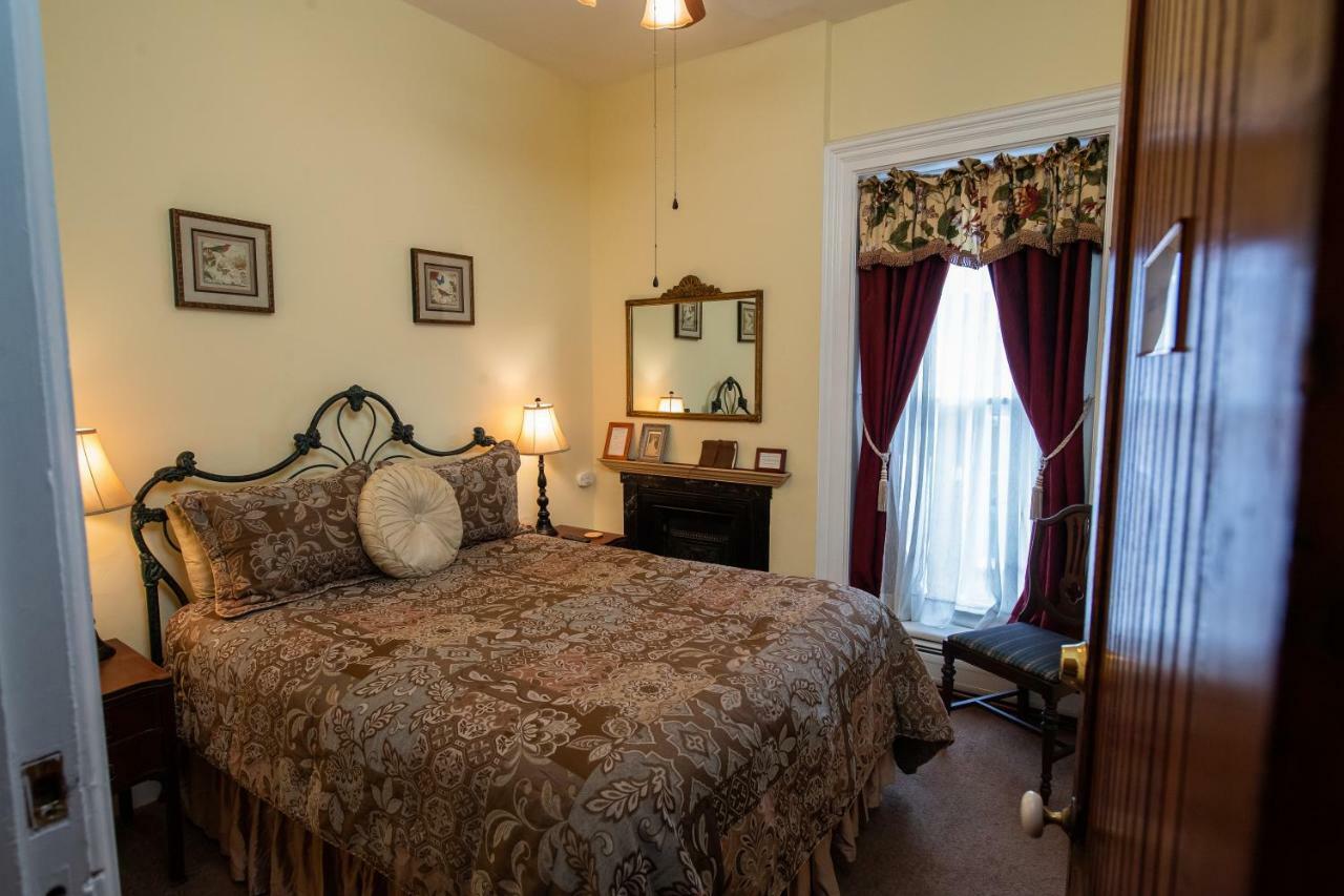 Spencer House Bed & Breakfast Erie Εξωτερικό φωτογραφία
